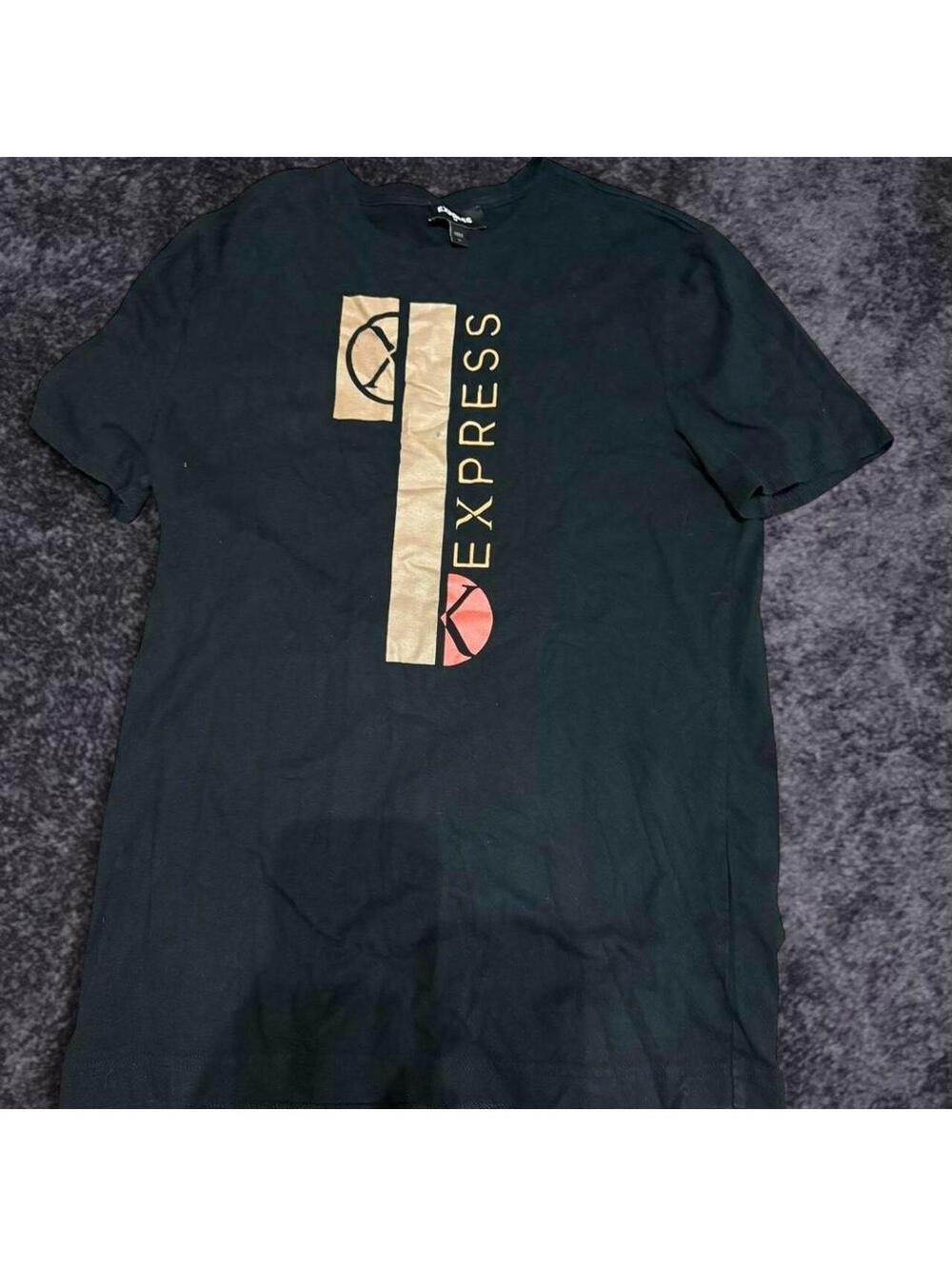 Black Express graphic shirt 🖤🧡✨